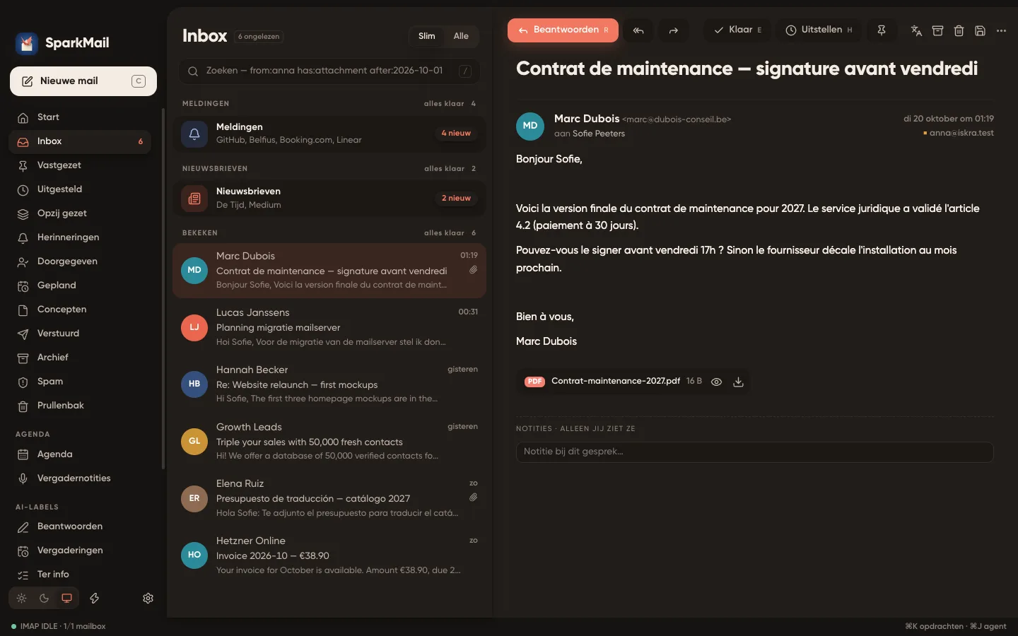 SparkMail-venster: slimme inbox links, een geopende mail met een pdf-bijlage rechts